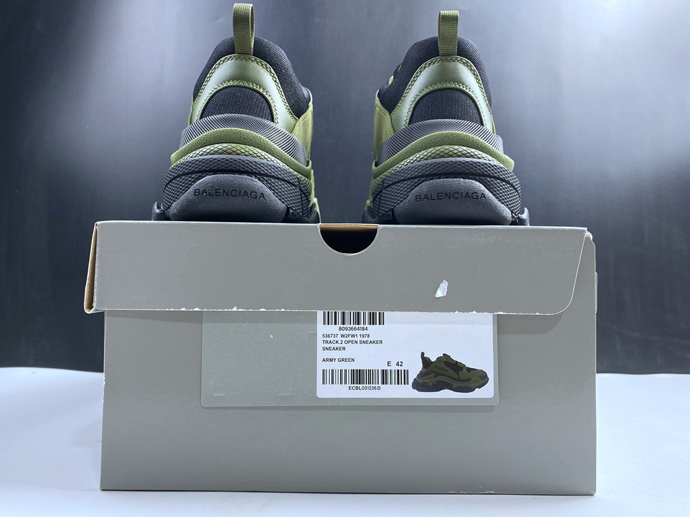 BLG TRACK SNEAKER